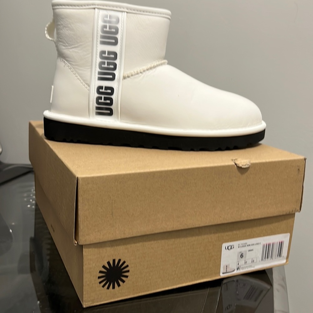 Mini UGGs